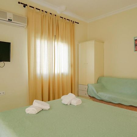 Malasi Apartments Ksamil Eksteriør bilde